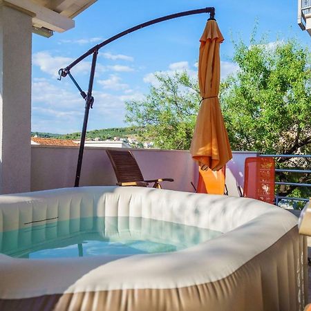 Terrasol Apartments Трогир Экстерьер фото